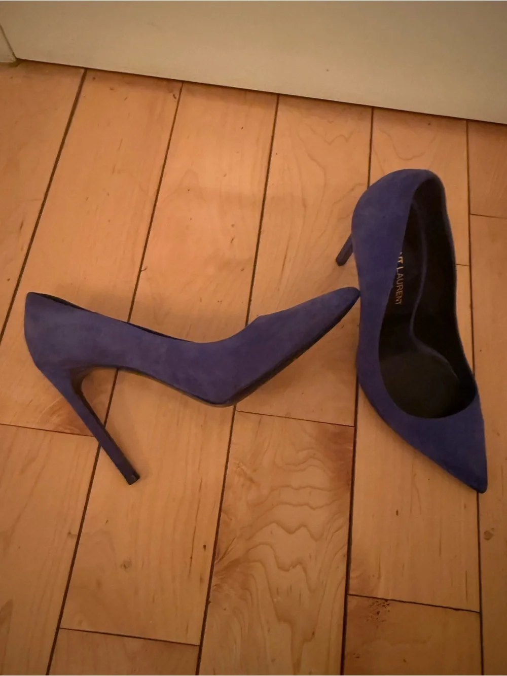 Saint Laurent Cobalt Suede Pointed-Toe Stilettos - Picture 5 of 9